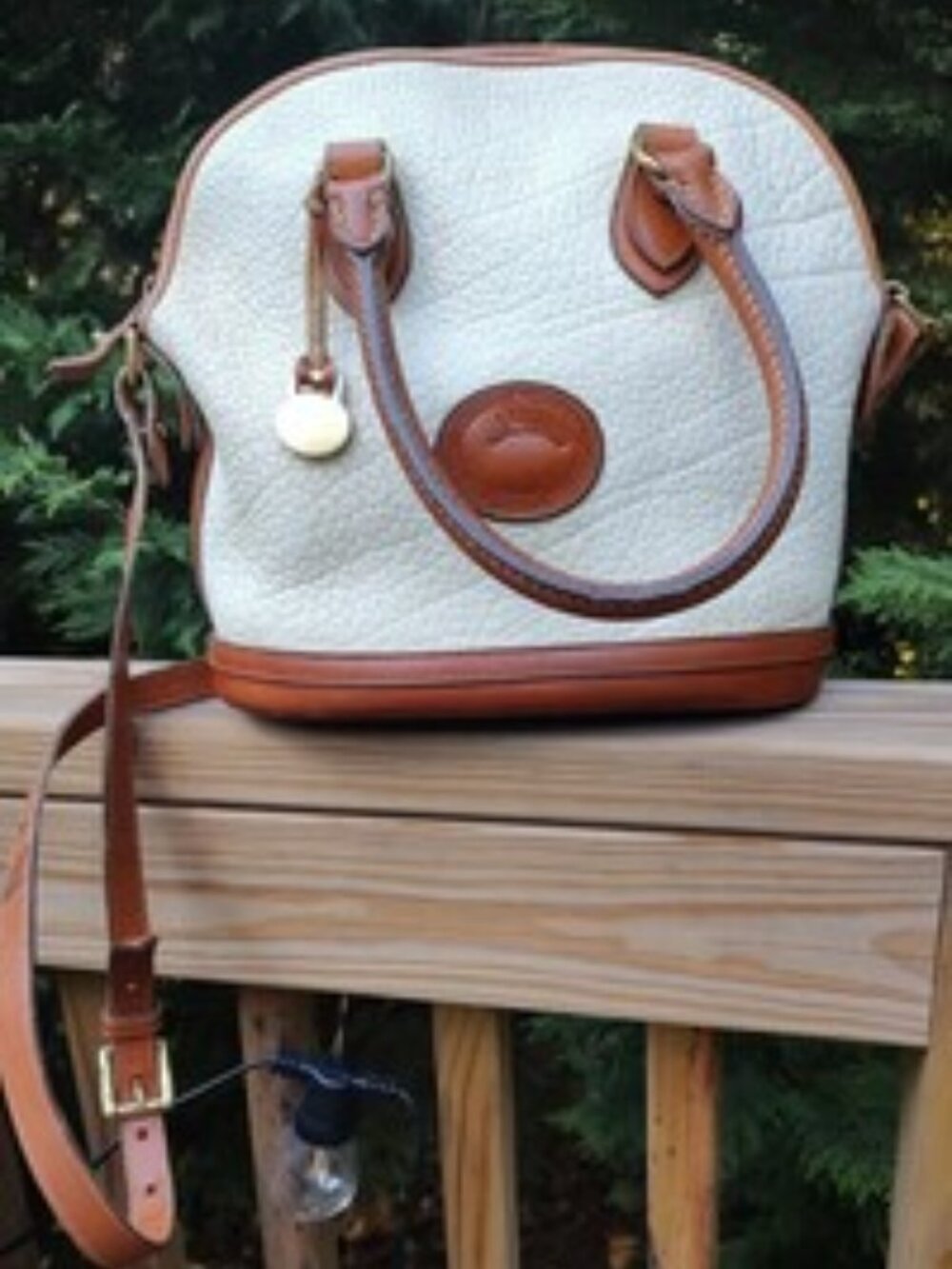 Auth Dooney Bourke Vintage AWL NORFOLK CASE Shoulder Bag Bone & Tan USA READ